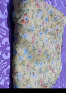 Floral Print chiffon saree