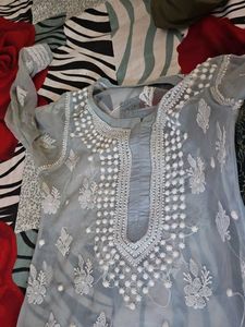 Elegant Grey Embroidered Kurta