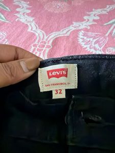 LEVIS - Wide Leg Black Denim Jeans
