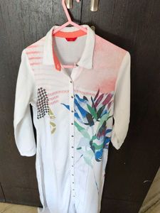 Kurta ( Branded N  Collared, Buttoned )