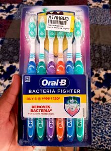 Toothbrush Oral B