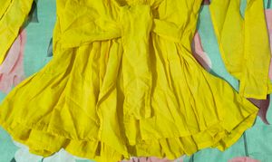 Yellow Floral Waist Detail Top (3/4 Sleeves)