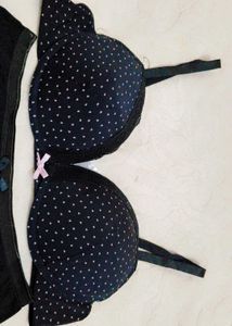 Very Sexy And Beautiful Soft Paded Bra With Brief
