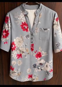 Chic Floral Print V-Neck Top bust new with tag bus