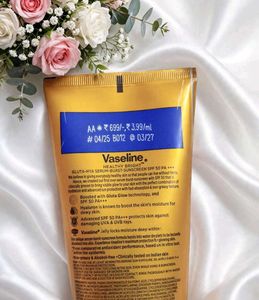 The Derma Co Face Wash &amp; Vaseline Sunscreen