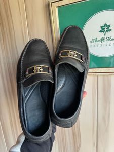 Tommy Hilfiger Navy Texured Leather Loafers