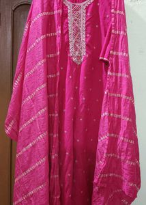 Libas Women Floral Yoke Design Regular Sequinned K