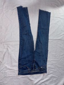 WOMEN'S DENIM JEANS – LIKE NEW