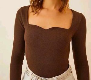 "Brown Sweetheart Neck Top"