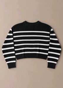BLACK &amp; WHITE STRIPED RIBBED CREWNECK SWEATER