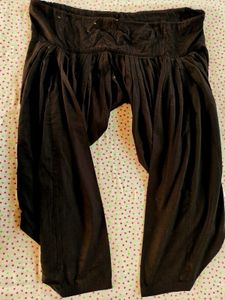 Women's Printed Kurta with Pants