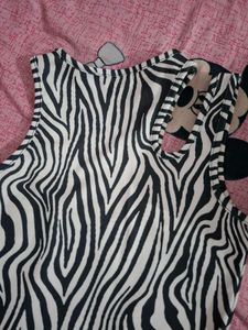 Zebra Print Cutout Tank Top