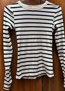H&amp;M Ribbed Jersey stripped Top