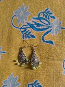 Green 💚 Earring