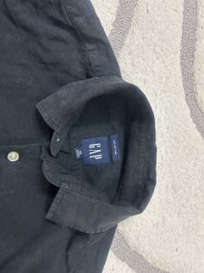 GAP Men's Black Button-Down Shirt