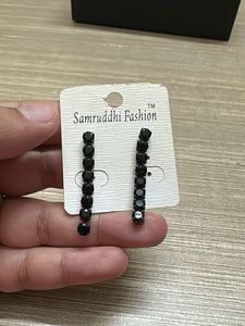 Elegant Black Stone Drop Earrings