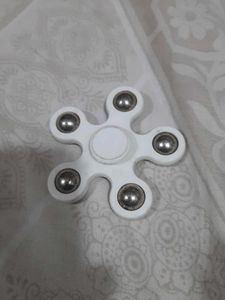 White Fidget Spinner Toy