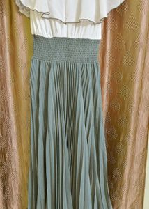 Elegant Gray Pleated Maxi Dress