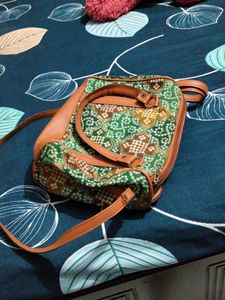 sling beg