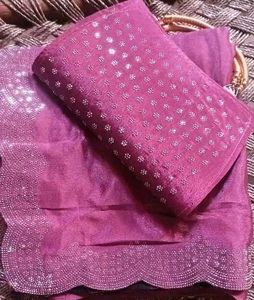 Elegant Saaree With Purse