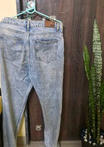 Stylish Acid Wash Mom Jeans