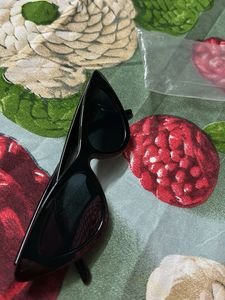 Chic Cat-Eye Sunglasses