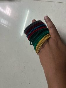 Pack Of 31 Metal With Velvet Bangle And One Set