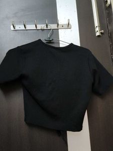 Black Ruched Crop Top