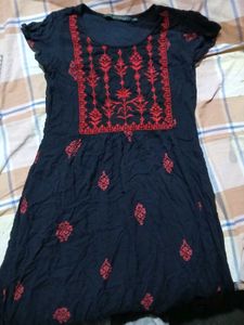 🩷Avaasa Embroidered Black Kurta (xs)