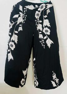 Stylish Black Floral Palazzo Pants