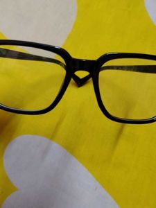 Stylish Zero Power Glasses | Lightweight &amp; Trendy