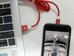 moBeeTa 2in1 reverse cable for ios and Android