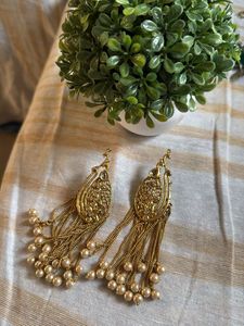 Elegant Gold Pearl Dangle Earrings