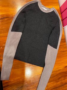 Chic Ribbed Knit Colorblock Sweater