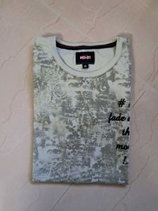 Stylish Graphic Print T-Shirt for Men
