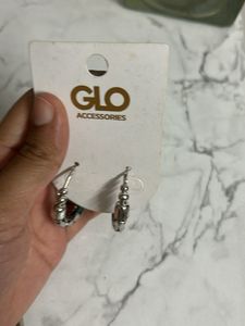GLO Accessories Silver Hoop Earrings