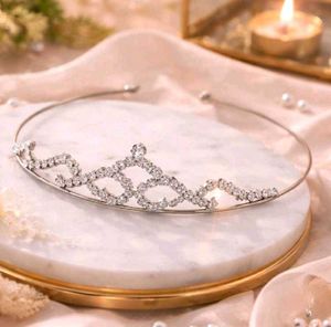 Sparkling Rhinestone Tiara Crown