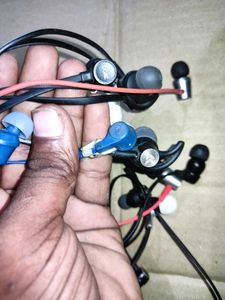 Lot Of Branded Blutooth Nackband