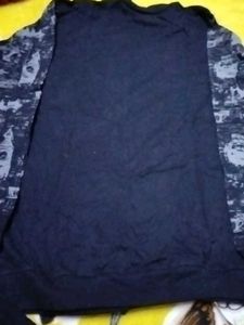 Stylish Long Sleeve Graphic Tee