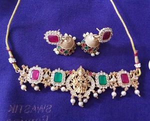 Rose gold plated Necklace with pretty earings
