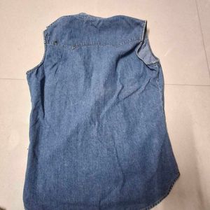 Bit Negotiable! - Sleeveless Denim Western Shirt
