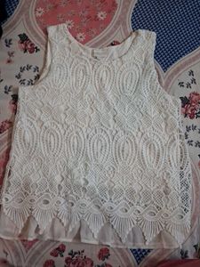 Elegant White Lace Sleeveless Top