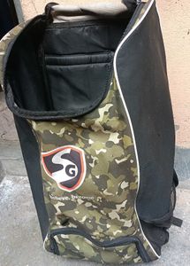 Cricket kit bag
