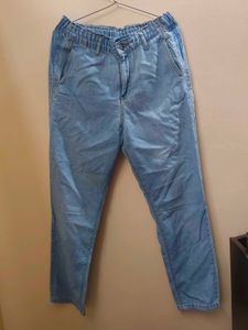 2 pair of boyfriend jeans both blue and black