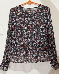 H&amp;M Chic Floral Print Long Sleeve Blouse