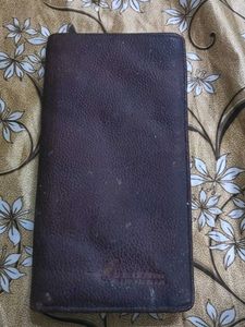 Air India Leather Travel WalletColor: Dark BrownMa
