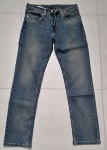 Trendy Men's Levis Jeans