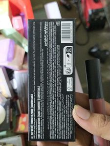 Huda Beauty Liquid Matte Lipstick