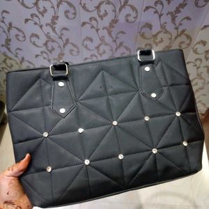 Stylish handbag 👜