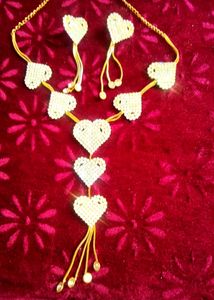 Heart Shape Necklace With Beautiful Earrings